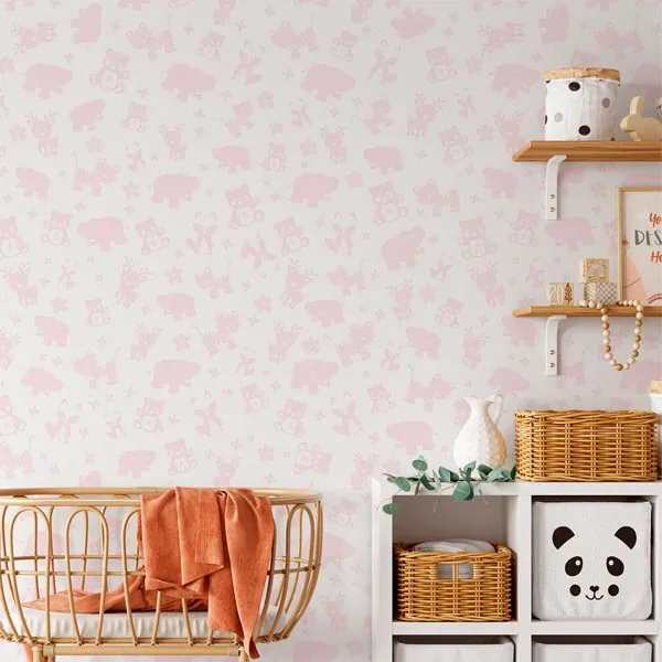 Bichinhos Rosa — ambiente com o papel de parede aplicado