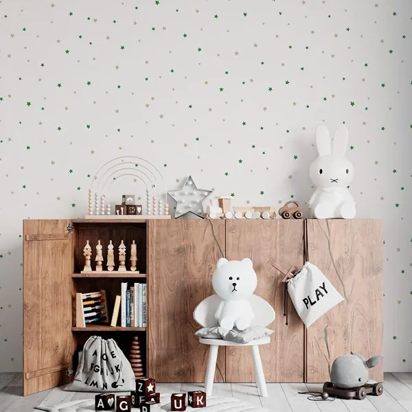 Estrelinhas Verde e Bege — ambiente com o papel de parede aplicado