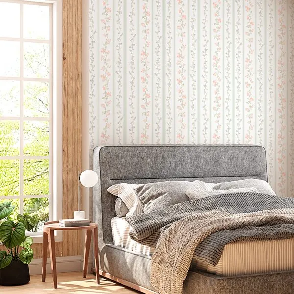Floral Delicado Listrado Verde — ambiente com o papel de parede aplicado