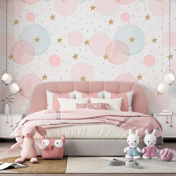 Infantil Bolas e Estrelas — ambiente com o papel de parede aplicado