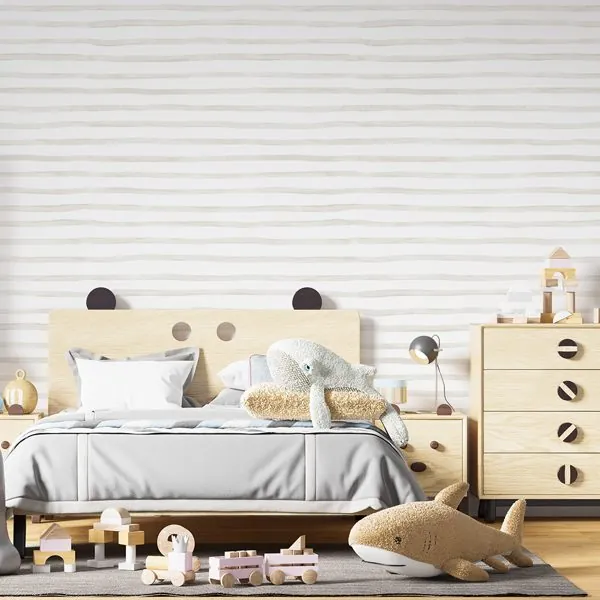 Listras Horizontais Aquarela Slim Areia — ambiente com o papel de parede aplicado