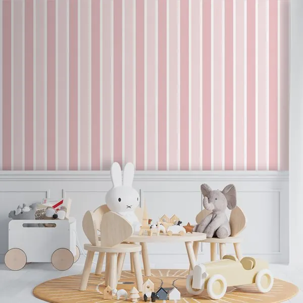 Listras Rosa e Branco — ambiente com o papel de parede aplicado