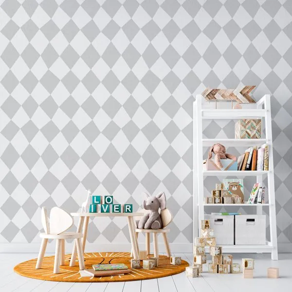 Losangos Baby Cinza — ambiente com o papel de parede aplicado