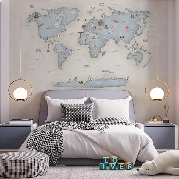 Mapa Mundi Infantil Azul — ambiente com o papel de parede aplicado