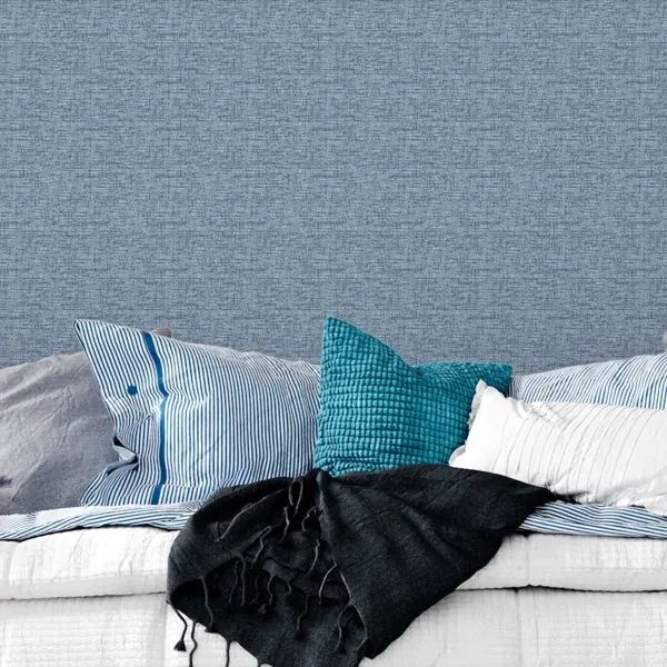 Textura Linho Azul — ambiente com o papel de parede aplicado