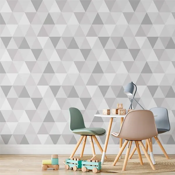 Triângulos Cinza — ambiente com o papel de parede aplicado